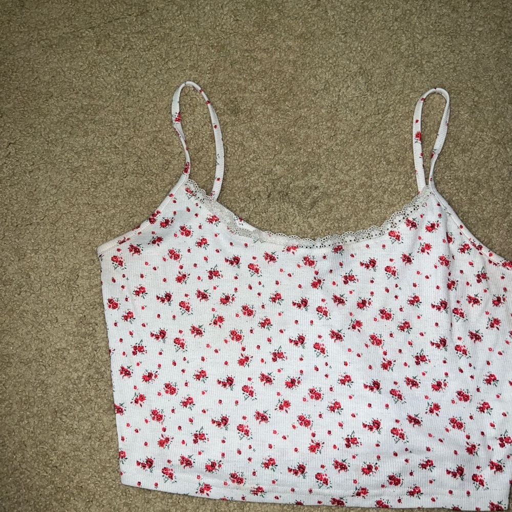 white roses tank